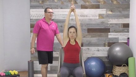 8 Back Stretches for Office Workers – Instructional